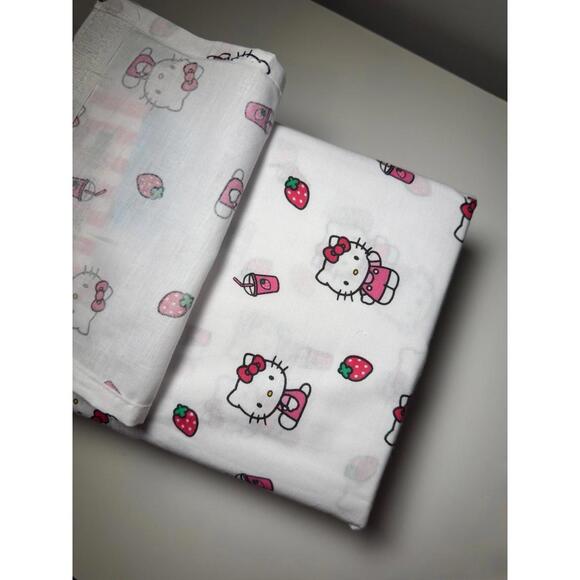 Hello kitty bed sheets - Picture 2 of 3